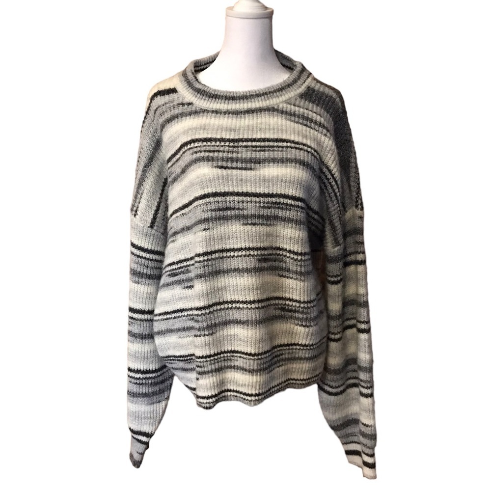 a New Approach Crew Neck Sweater Grey Shades Women’s XXL